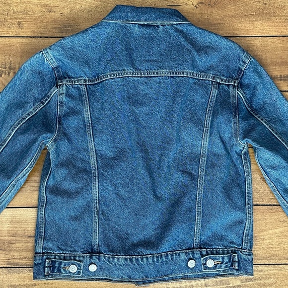 Levi’s Jean Jacket - Picture 3 of 5